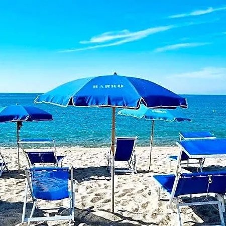 Barko Otel Isola Di Capo Rizzuto