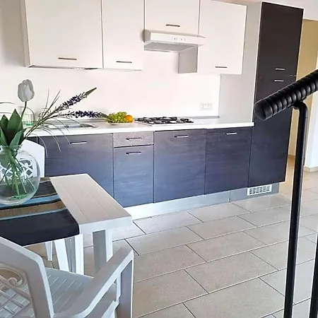 Barko Apartments & Suites 2*