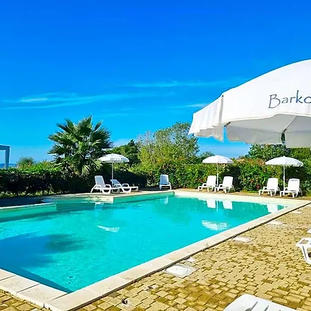 Hotell Barko Apartments & Suites Isola Di Capo Rizzuto