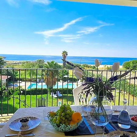 Hotell Barko Apartments & Suites Isola Di Capo Rizzuto